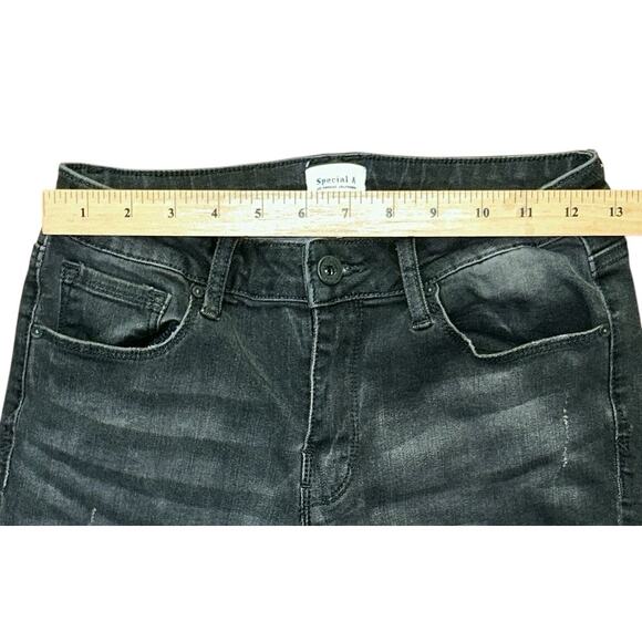 Special A Mid-Rise Distressed Gray Ankle Skinny Jeans Size 7 26X27 - Picture 2 of 7
